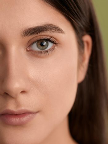 Ojo mujer primer plano